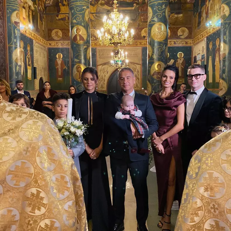 75572063_2907585559275447_938996983253696512_o