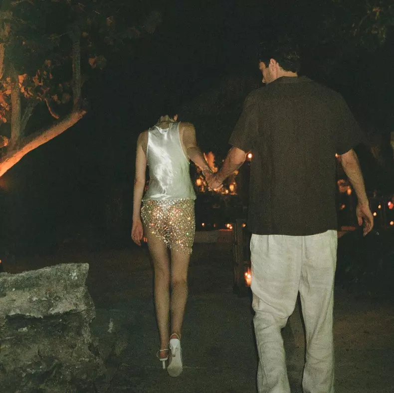 244653963_2122994751186597_4293916492041188634_n