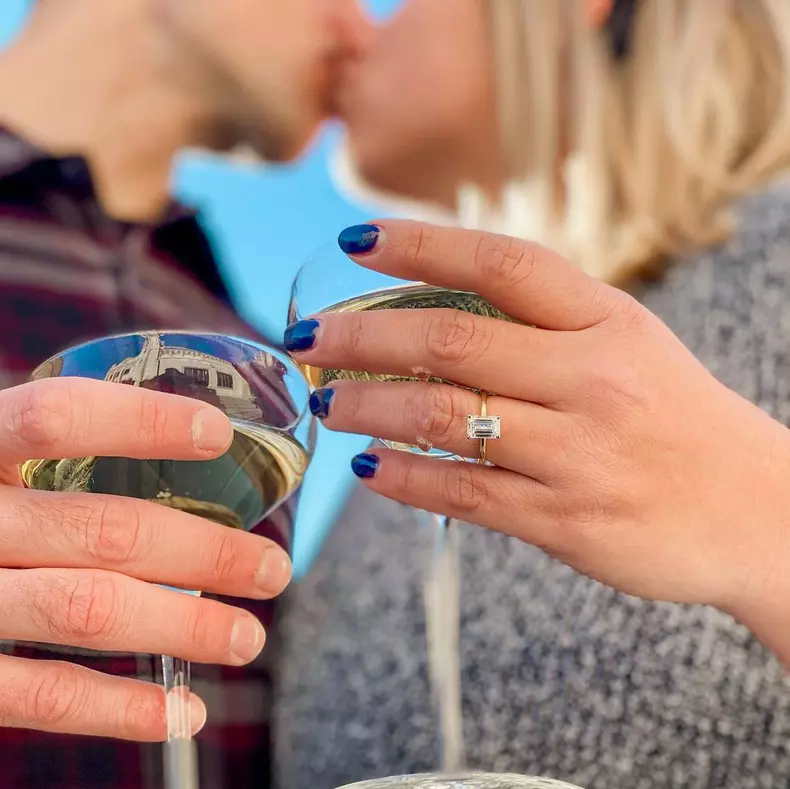 Alaina-Scott-fiica-lui-Eminem-s-a-logodit.-Primele-imagini-2