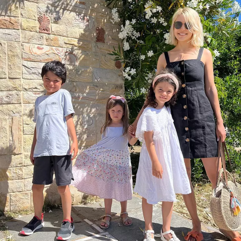 Lavinia-Petrea-a-implinit-varsta-de-40-de-ani-6