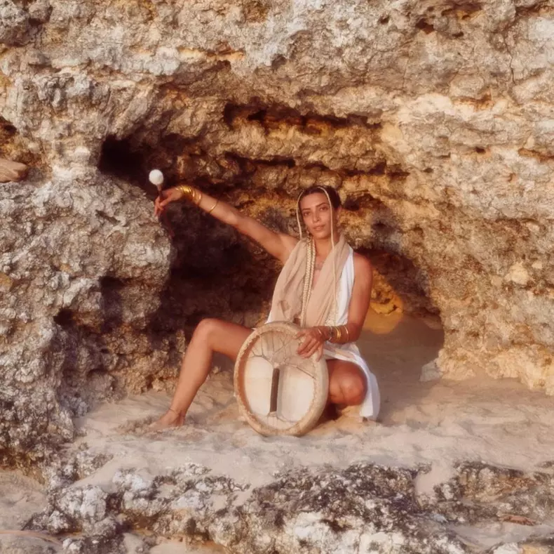 Cum arată logodnica lui Remus Boroiu. Tânăra are o carieră în online