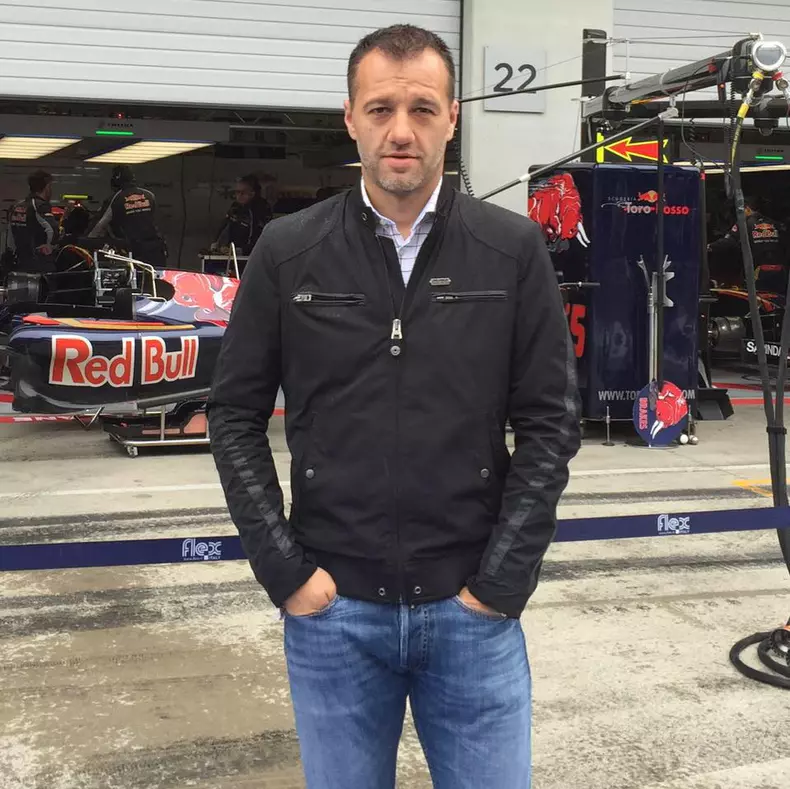 Cine este și cu ce se ocupă soțul Ancăi Dumitra, Manfred Spendier