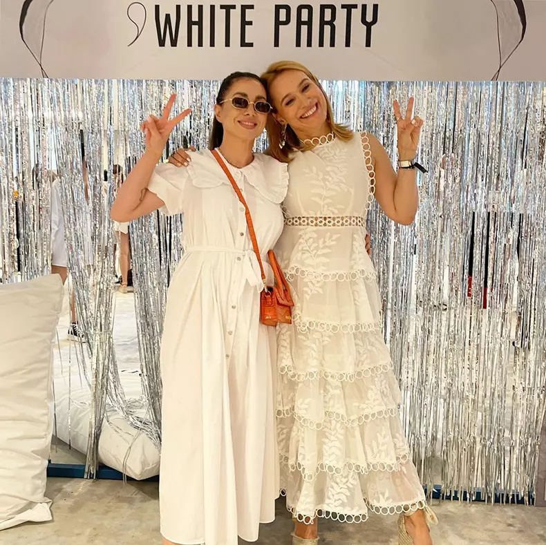 Andreea Esca cost rochie Untold 2022