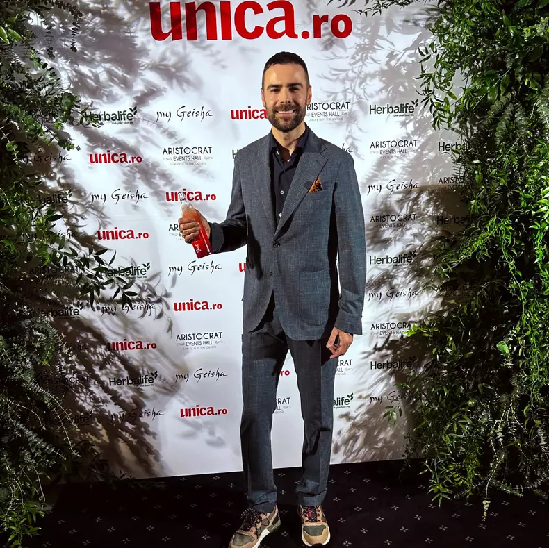 Denis Hanganu la Premiile Unica.ro 2024