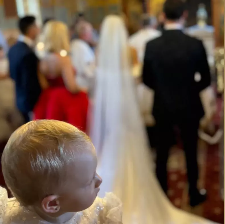 roxana-hulpe-de-la-pro-tv-si-bogdan-radulescu-co-fondatorul-festivalului-untold-s-au-casatorit-religios-pe-1-iunie-2024-4