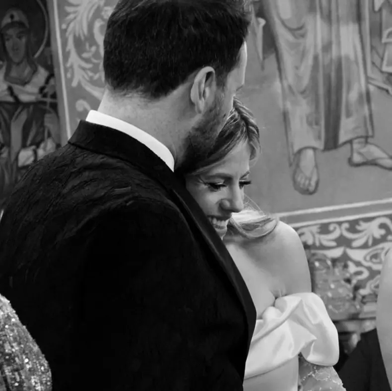 roxana-hulpe-de-la-pro-tv-si-bogdan-radulescu-co-fondatorul-festivalului-untold-s-au-casatorit-religios-pe-1-iunie-2024-6