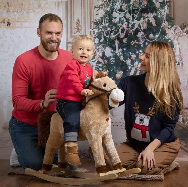 Flavia Mihășan, Marius Moldovan și fiul lor Carol