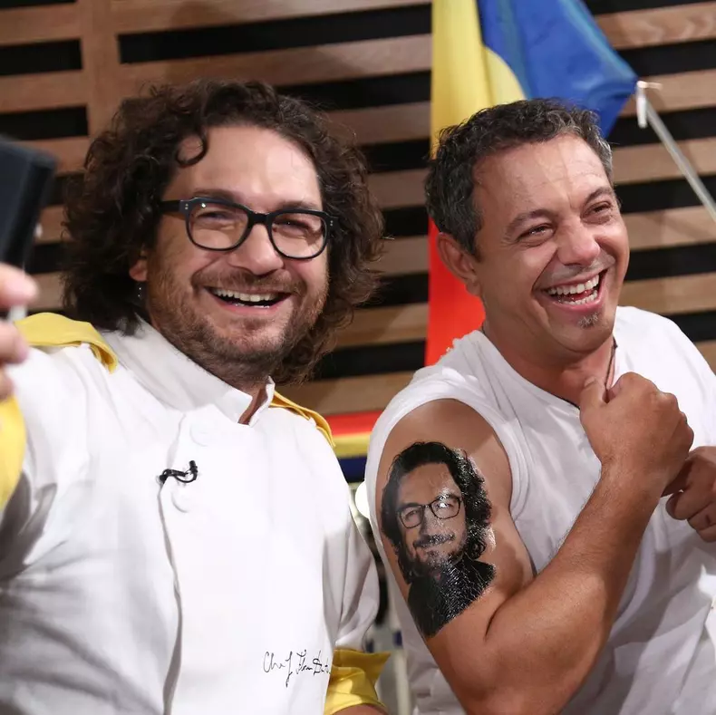 De-ce-s-au-tatuat-Catalin-Scarlatescu-si-Sorin-Bontea-cu-chipul-lui-Florin-Dumitrescu-la-„Chefi-la-cutite-8