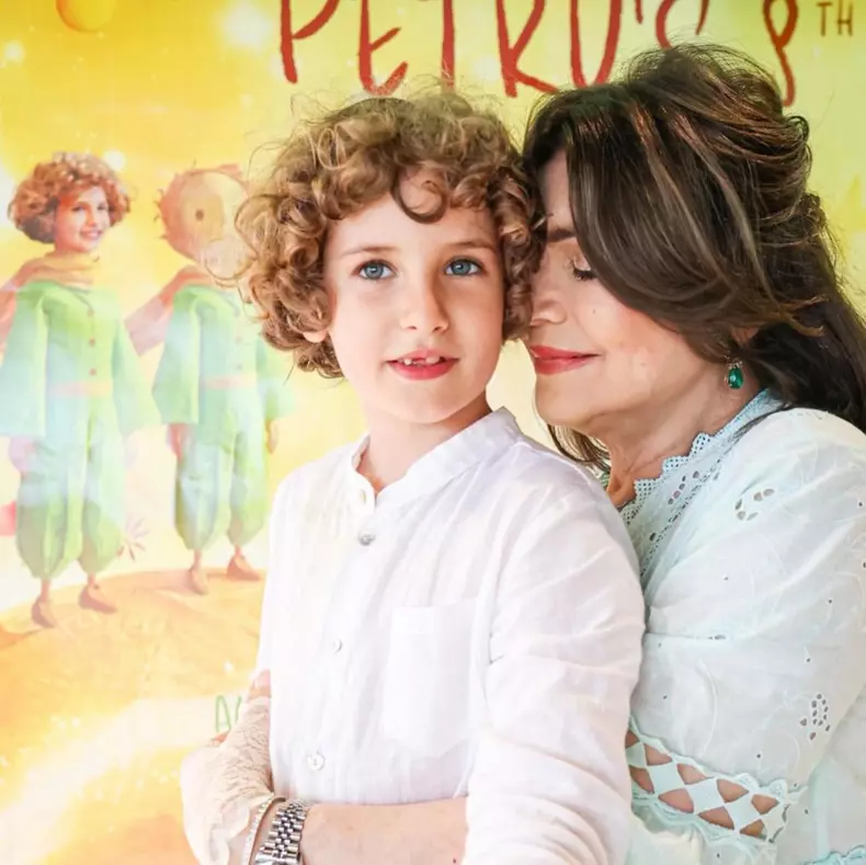 Dana Budeanu și Cristina Săvulescu, după moartea Deliei Budeanu  (6)