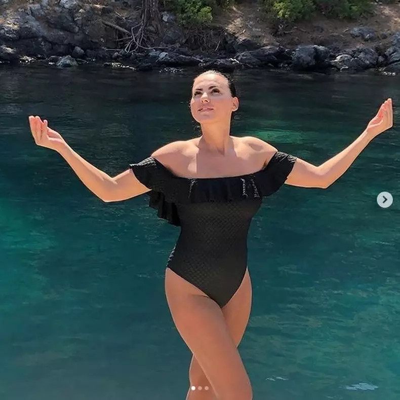 Lavinia-Parva-operatii-estetice11