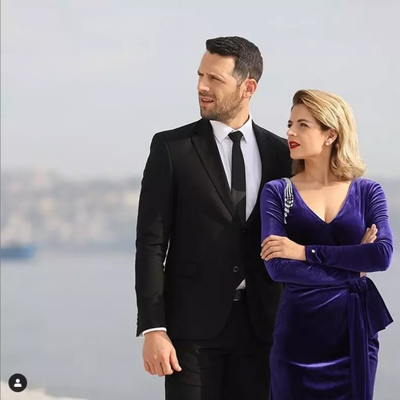 Adi-Nartea-Victoria-Raileanu