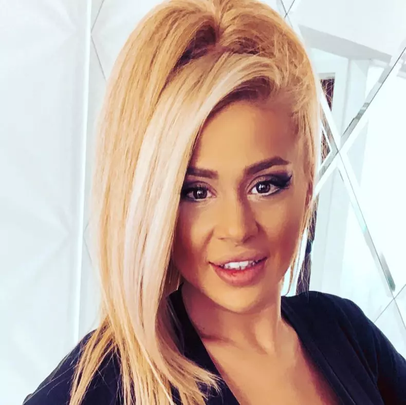 dansatoare-manelisti-maria-emylia-florescu-angajata-dsp-684500