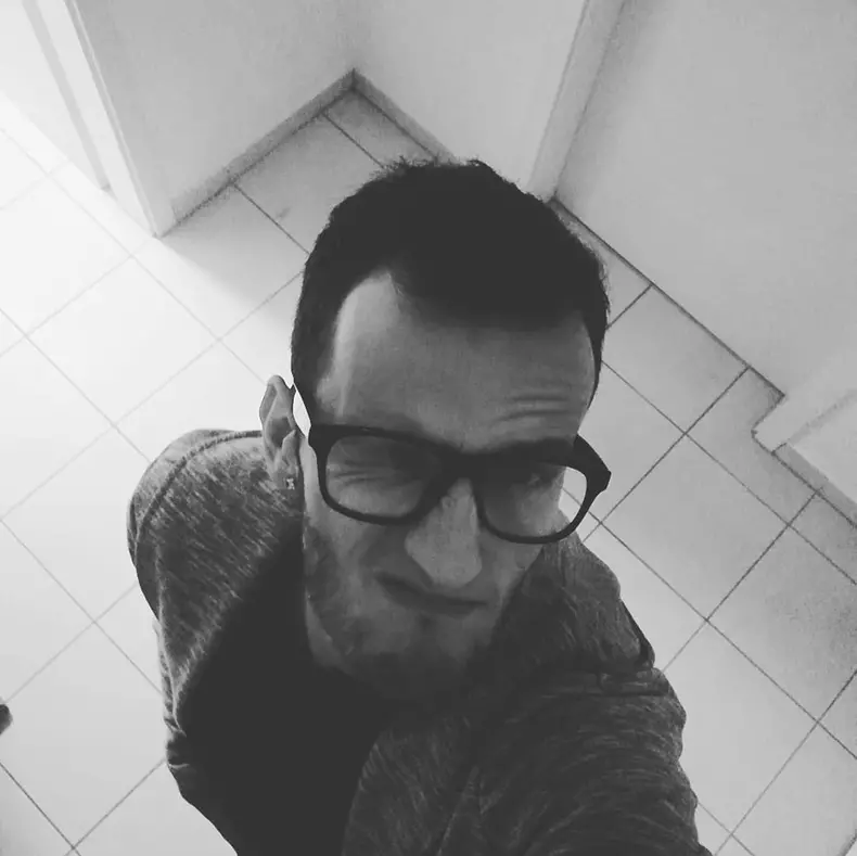 poze-vechi-omul-cu-tourette