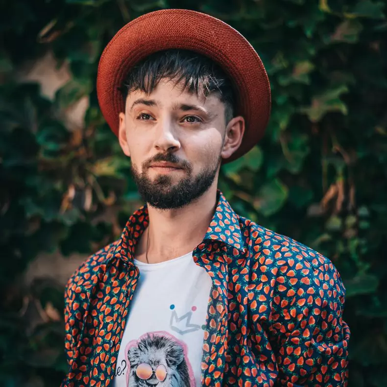 120457686_3989563211060701_4675713688992578295_n