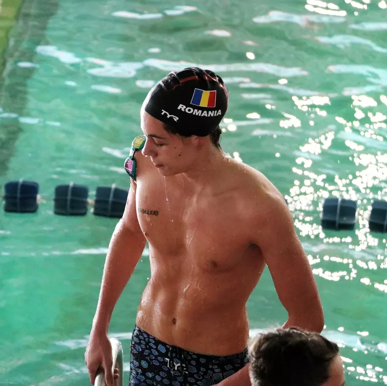 64858107_647229542411471_6746973569919483904_n