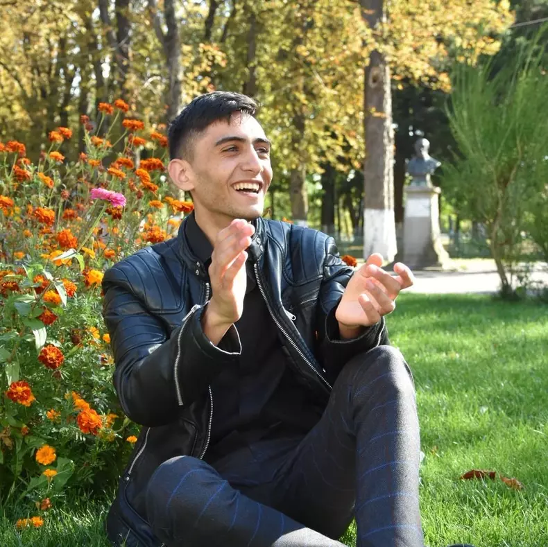 cine-este-iulian-nunuca-7