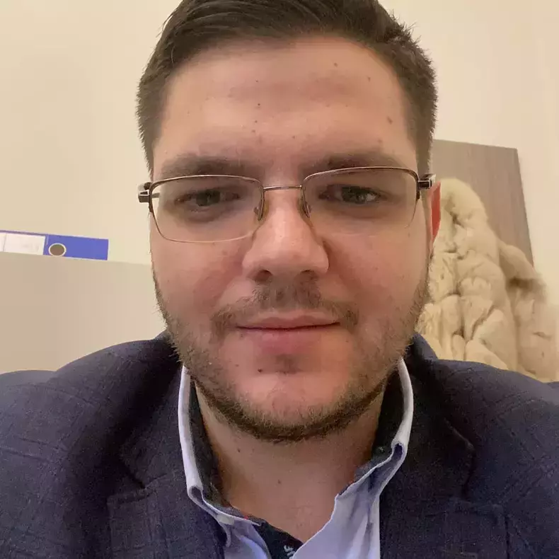 Victor 4