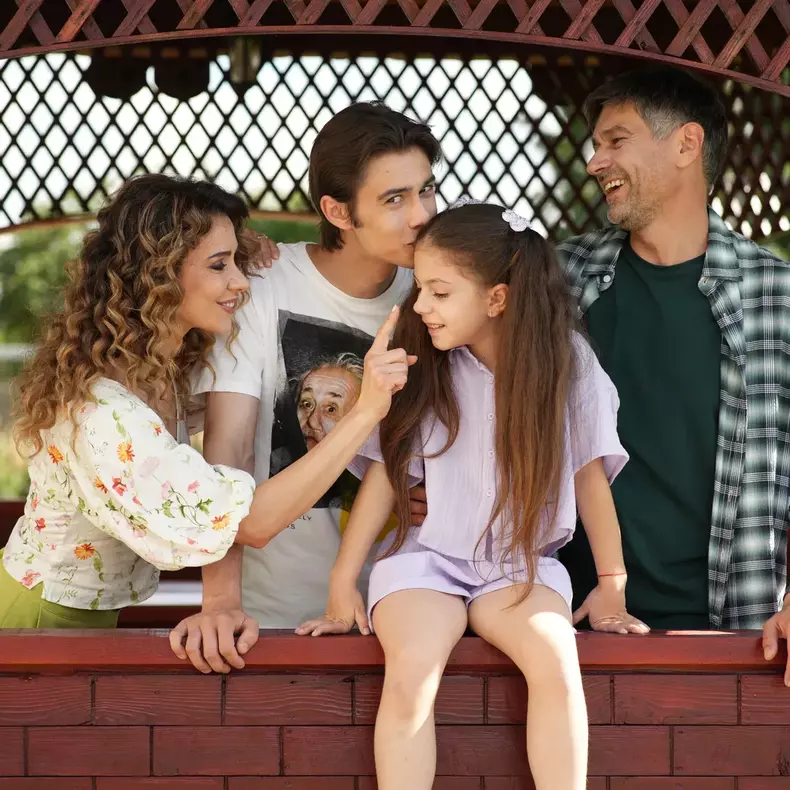 Andreea-Vasile-si-Bogdan-Albulescu-serial-2