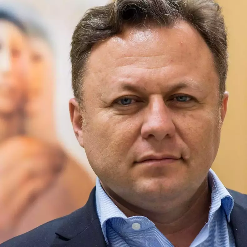 Dragos-Dolanescu-vaccinat-de-cinci-ori-1