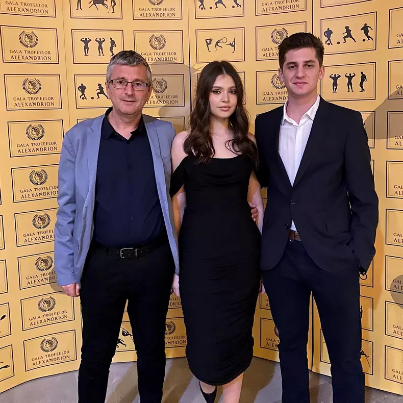 Elena Chiriac si tatal sau