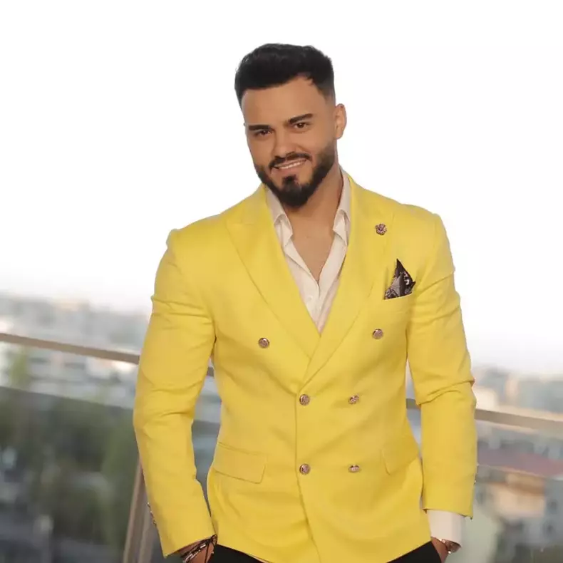 cine-este-noua-iubita-a-lui-Jador-2