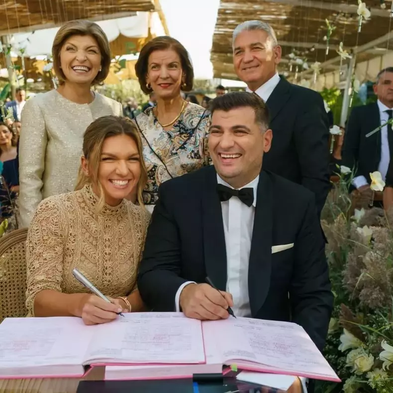 242132764_439454077449742_5831382630538461322_n-2-1024x1024-1