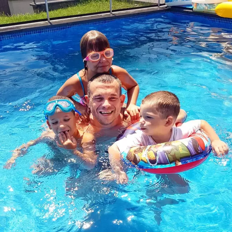 tataee si copiii lui