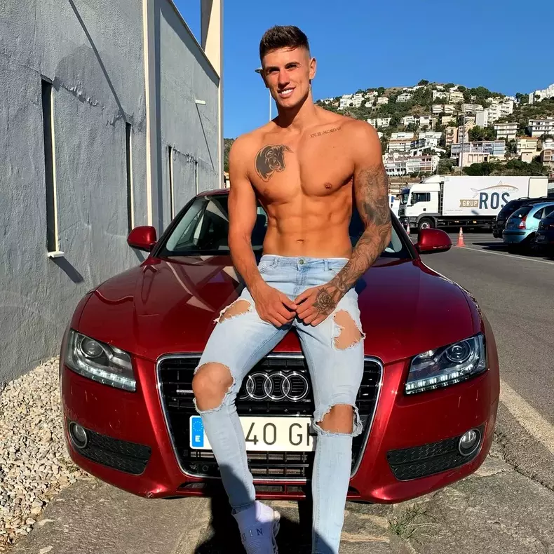 118797363111677750666041134182866095932178n