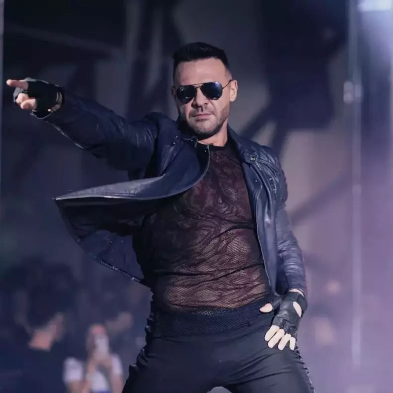 27357601753923138874644394197007689473084495n-1024x1024-1