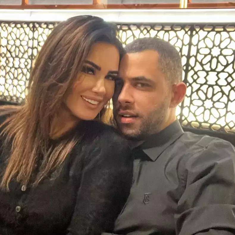 povestea-de-dragoste-dintre-oana-zavoranu-si-alex-ashraf-7-1