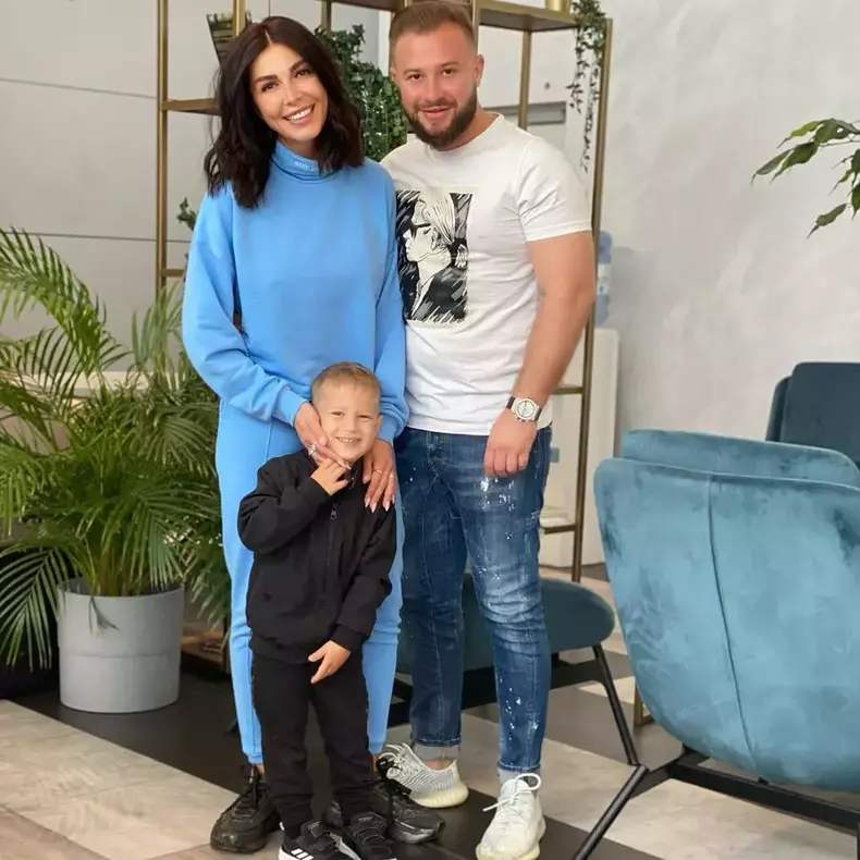 ilinca-vandici-si-andrei-neacsu-familie