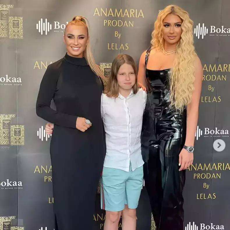 baiatul-anamariei-prodan-si-al-lui-reghecampf-4-2