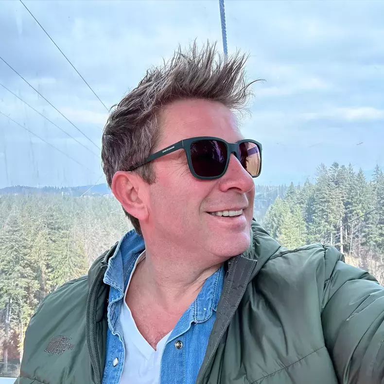 pavel bartos 54