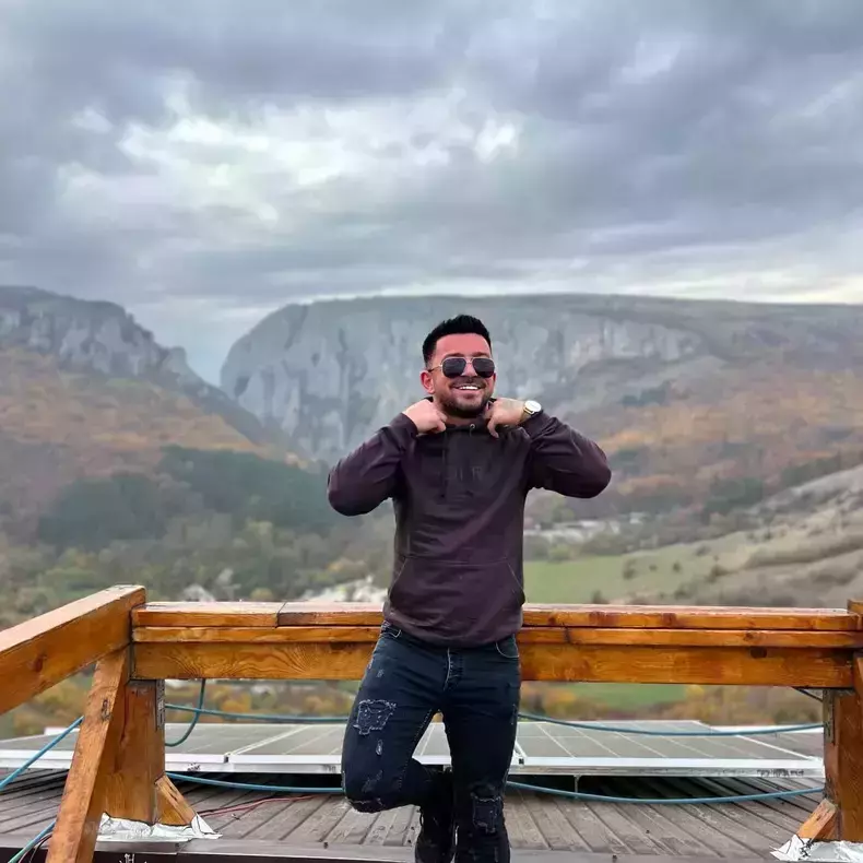 andrei-pernes-inmormantare3-1