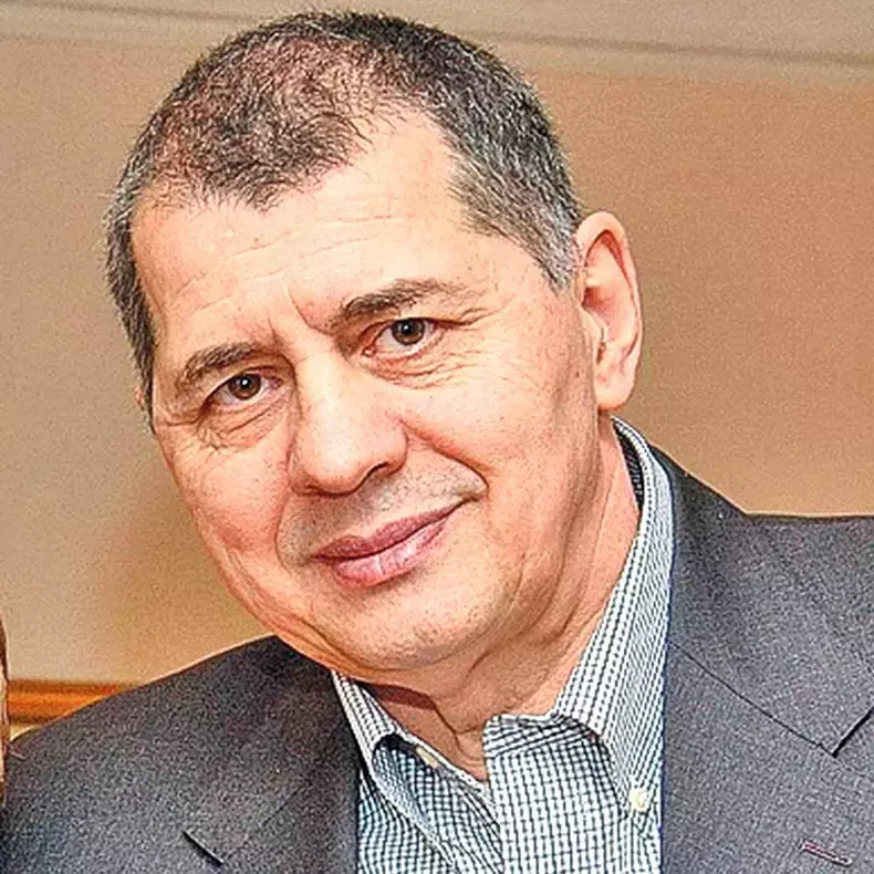 ursulescu-21-1