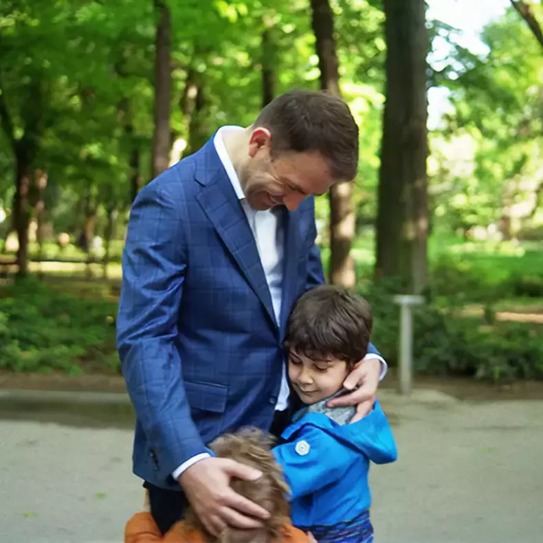 catalin-drula-si-copiii-lui-matei-si-victor