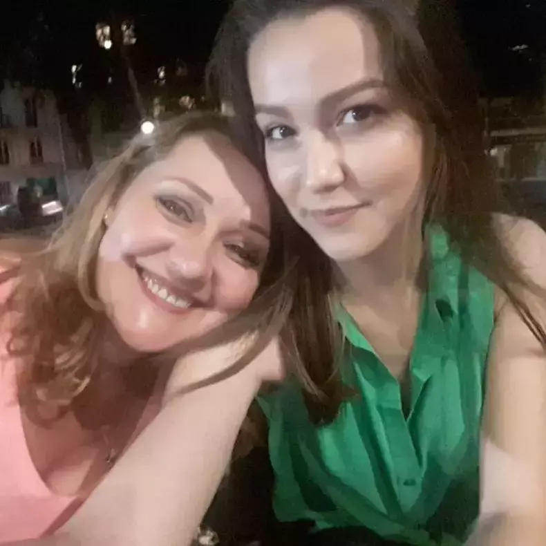 fiica elena lasconi4