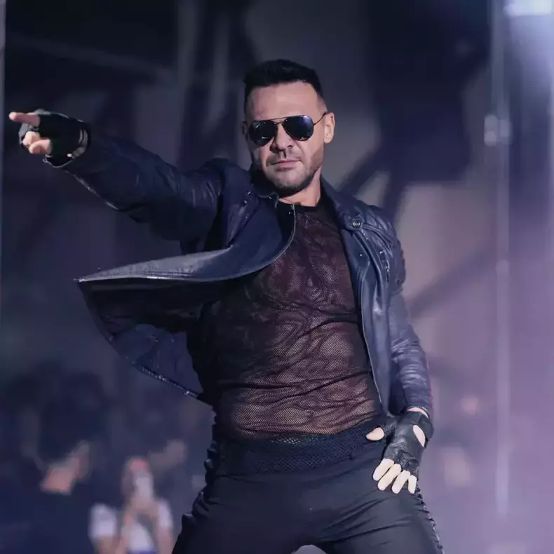 27357601753923138874644394197007689473084495n-1024x1024-1