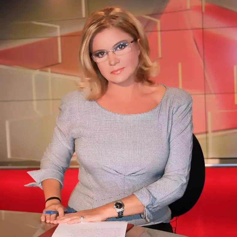 cristina_topescu_b3d5766f05_884a475074