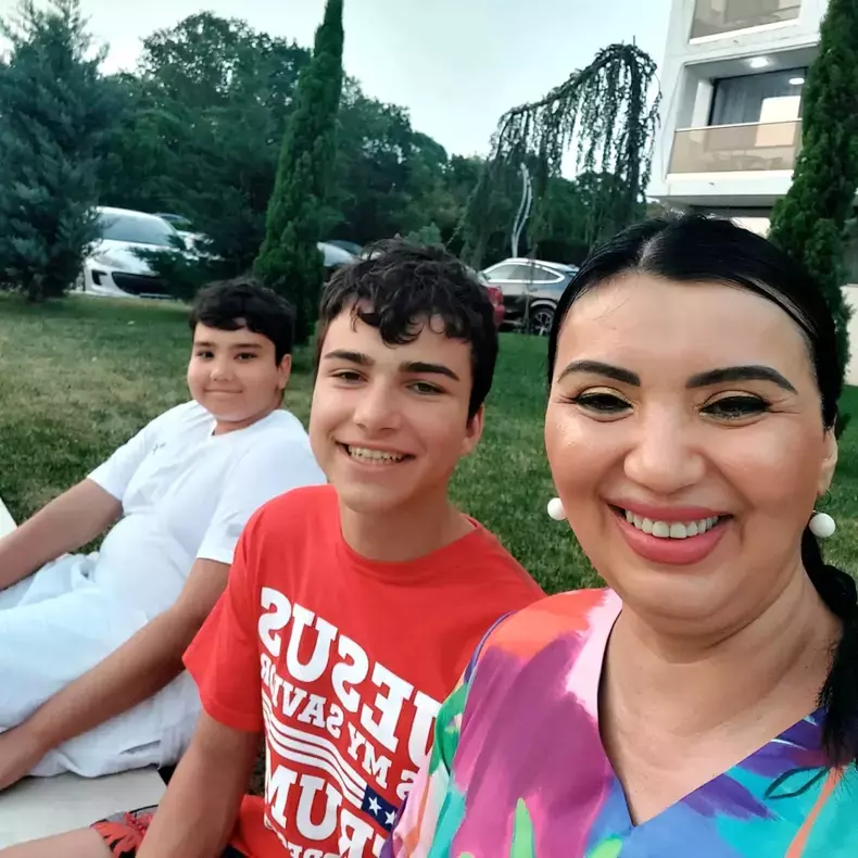 copii-adriana-bahmuteanu1