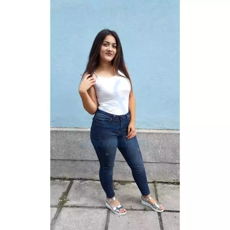 luiza-melencu (1)