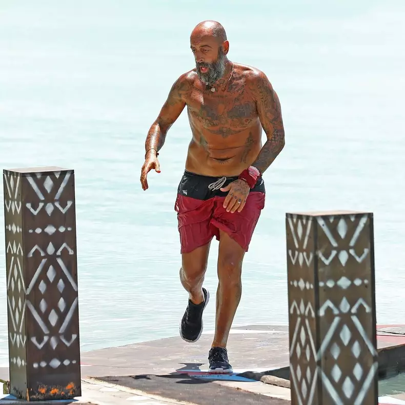 survivor-5