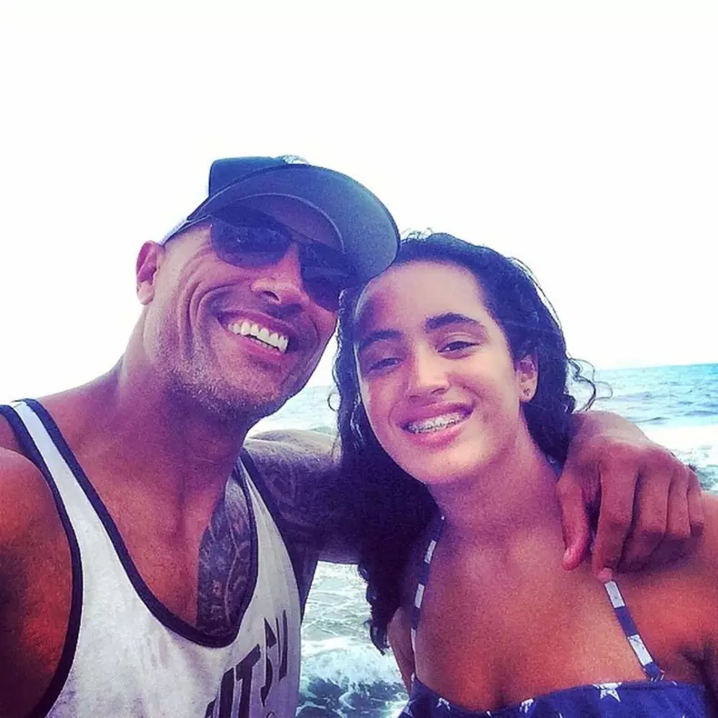 Happy Birthday, Simone! Dwayne "The Rock" Johnson nimmt sich Zeit fuer seine Tochter an ihrem Geburtstag // Happy Birthday, Simone! Dwayne "The Rock" Johnson spends time with his daughter on her birthday