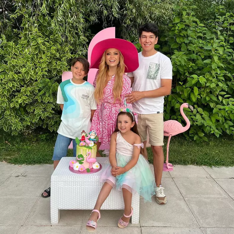 elena-gheorghe-familie-4