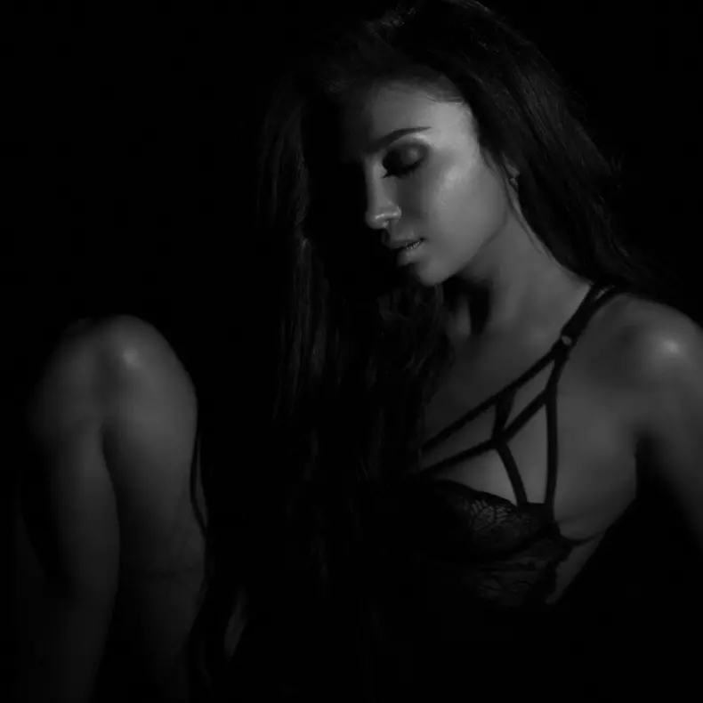 Lora - I Know (making of) 2 (1)