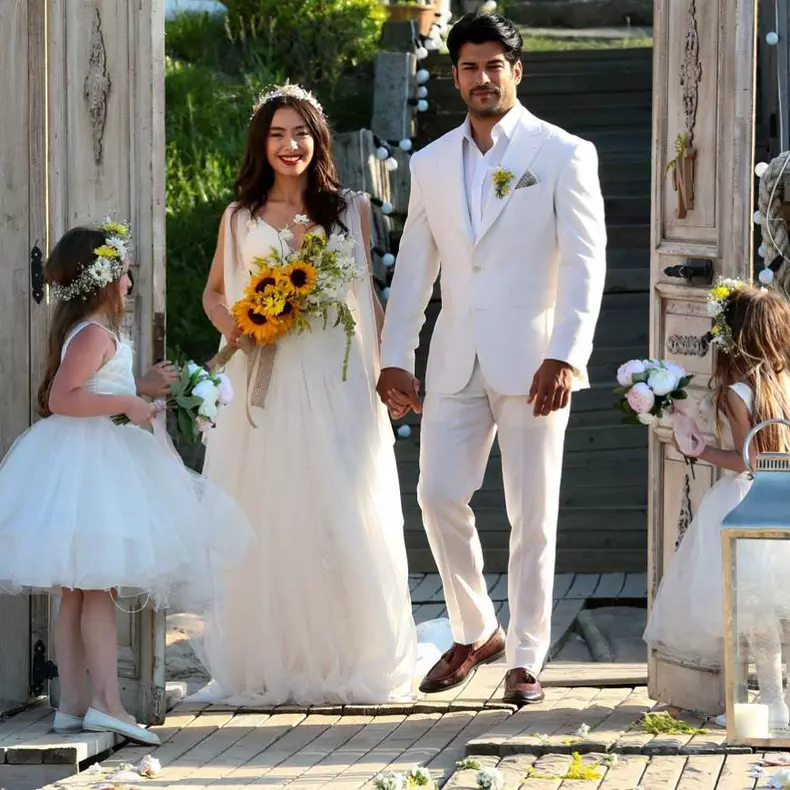 Nu rataţi, diseară, la Kanal D Nunta lui Nihan cu Kemal (“Dragoste infinită”) (4)