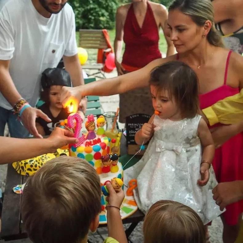 38524644_2169038059792789_2363418995731726336_n