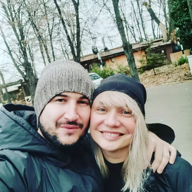 Cristina Cioran va deveni mamă pentru prima oară (3)