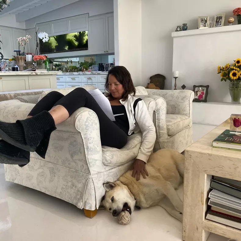 Cum arată Fran Drescher la 63 de ani. Vedeta din „Dădaca” are de lucru și în pandemie (1)