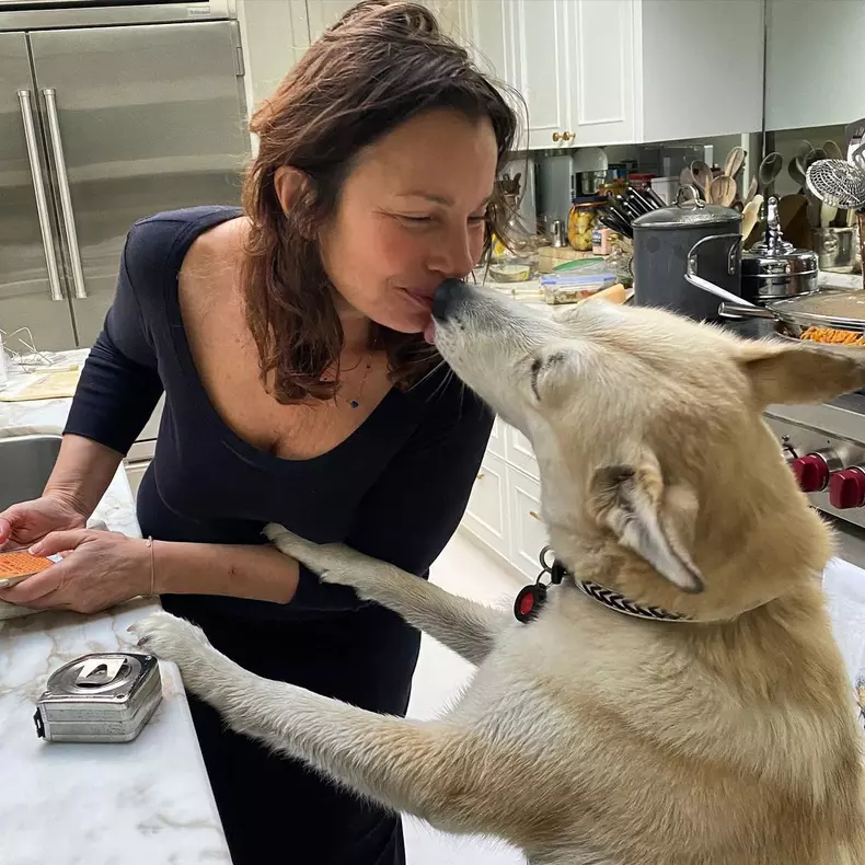 Cum arată Fran Drescher la 63 de ani. Vedeta din „Dădaca” are de lucru și în pandemie (4)